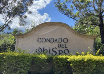 Se Vende Terreno Plano en condado el obispo Antigua Guatemala