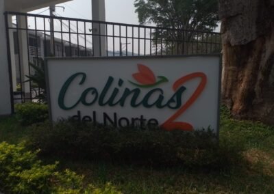 Se renta casa de 2 niveles de esquina en Colinas del Norte 2, Palencia Zona 0 Carretera al Atlántico