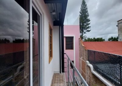 En renta apartamento tipo estudio Ubicado en 8va Avenida 4-48 Zona 1